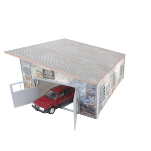 Old Auto Garage 1:43 Scale – Diorama Model Kit for Mini Car Display Decoration