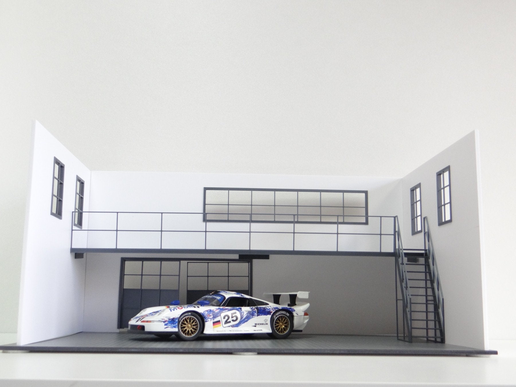 ☆ Garage Show Car Item Two-floor Car Garage Model Kit – 1:18 Auto Display Garage