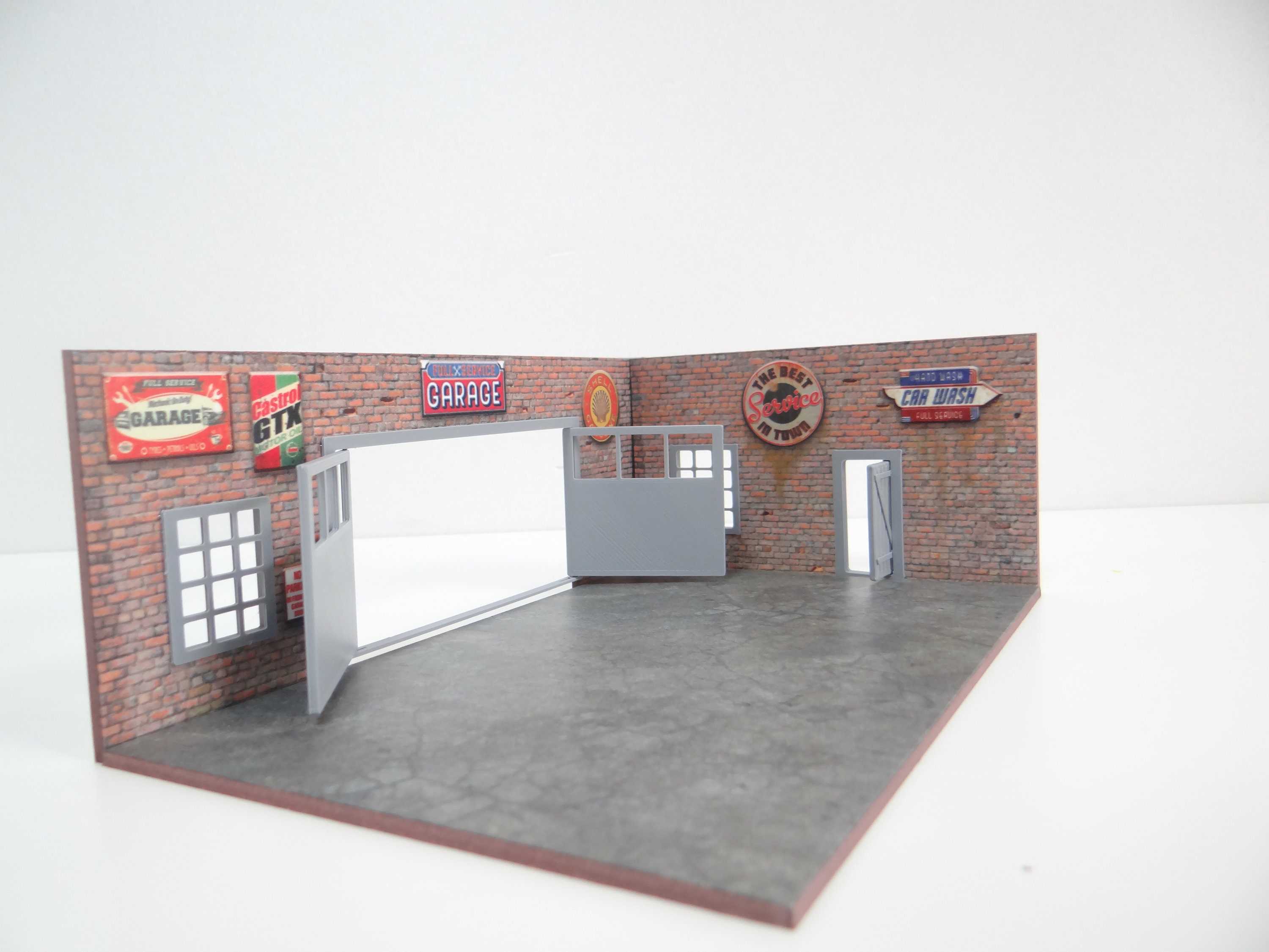 Scale 1:18 Sports car garage with auto service equipment
