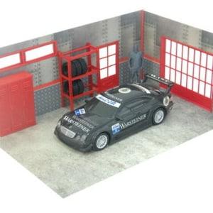 Garage diorama à l'échelle 1:24 avec murs en métal Maquette diorama Présentoir de voitures miniatures Garage auto miniature en PVC