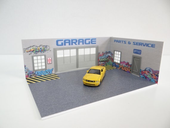 Two-floor car garage ''brick'' and ''metal'' walls Scale 1:43 Diorama model  kit