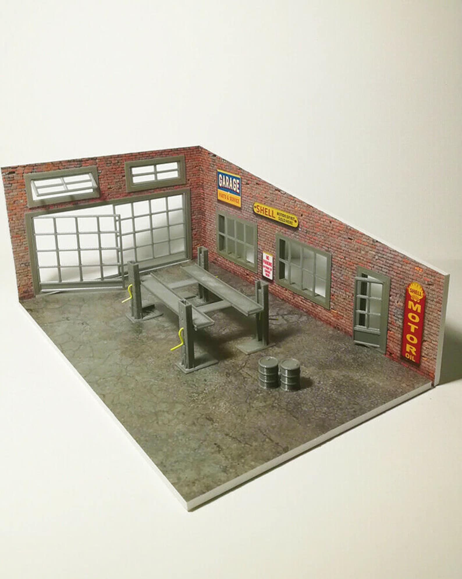 Diorama Model Kit Garage Kit Scale 143 Model Car Display Auto Etsy