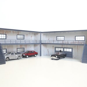 Échelle 1:43 Diorama conteneurs rouillés garage avec deuxième étage Pièces de Diorama PVC Diorama conteneurs miniatures Modèles de voitures affichent la décoration