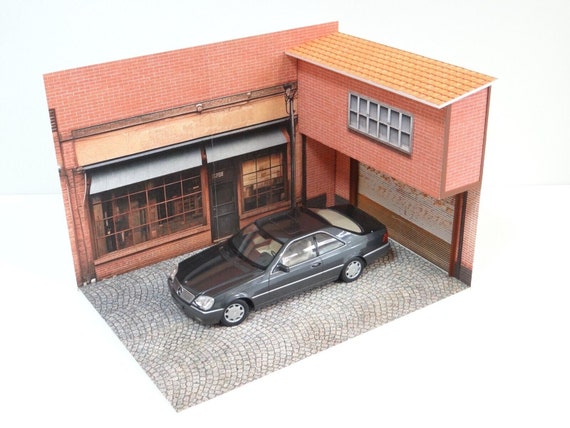 1:18 Model Car Display Diorama - Street Store Garage Workshop