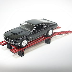Car display ramp Scale 1:24 Miniature display ramp Diorama garage equipment and accessories Diorama parts