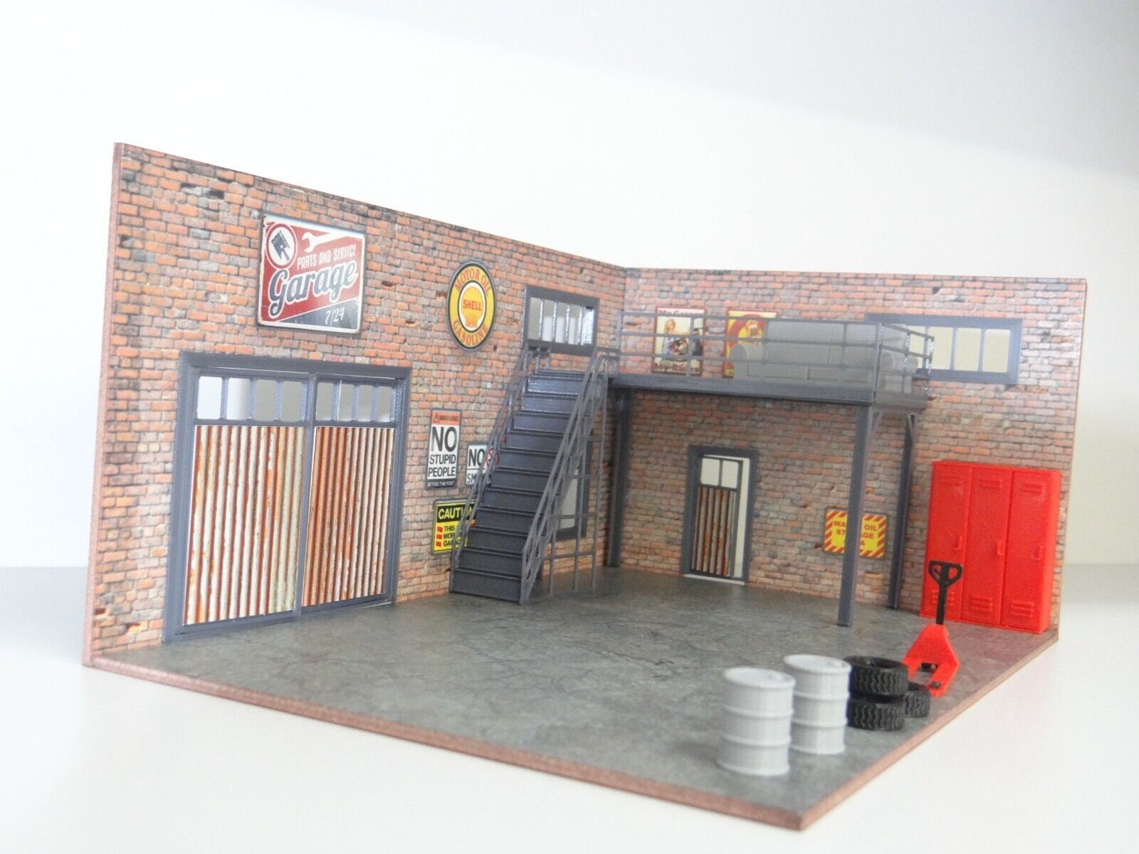 Scale 1:43 DIY Two-floor brick garage service Diorama model kit