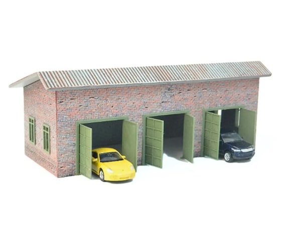 Diorama Garage Models With Three Doors / Scale 1:60, 64