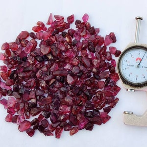 A+ Rhodolite garnet raw gemstone ,pink Garnet gemstone rough,raw material,raw crystal,for making jewelry