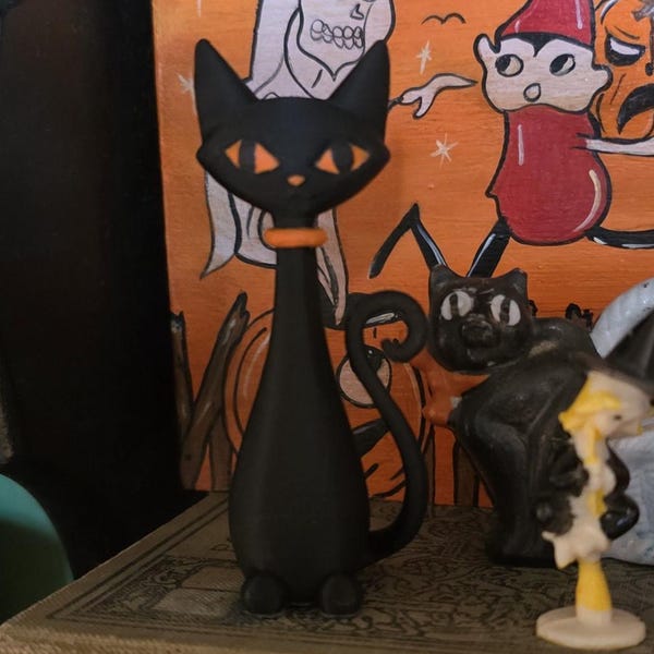 Hand-Painted Mid-Century Black Cat Figurine • Halloween Retro Decor (3" Tall)