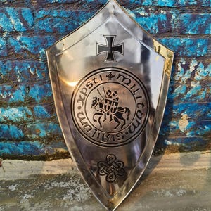 Bouclier médiéval de chevalier templier fait main : Costume d'armure de croisé