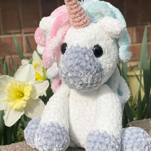 Rainbow Velvet Mini Unicorn Crochet Pattern / Crochet Pattern / PATTERN ONLY / Unicorn / Pastel Rainbow Unicorn image 5