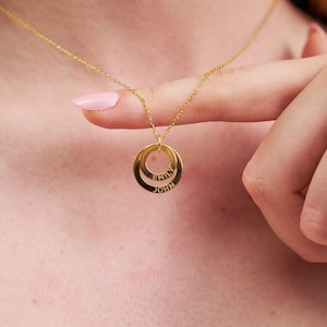 Interlocking Circle Necklace • Linked triple Circle Necklace • Eternity Necklace • Engraved Family & Children Name Necklace • Mother&#39;s gift