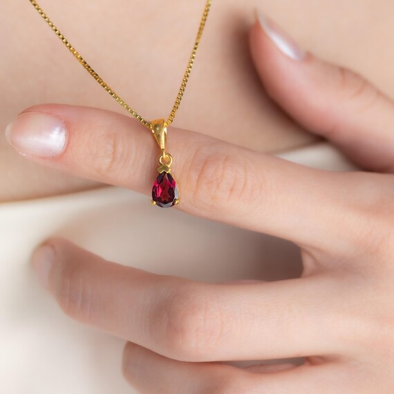 Sparkling Rhodolite Garnet Pear Shape Facet Cut Necklace