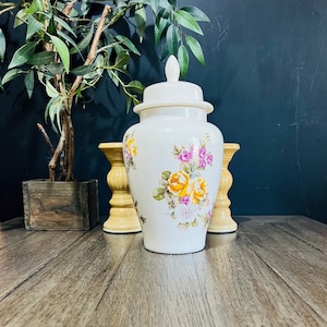 Large Floral Ginger Jar