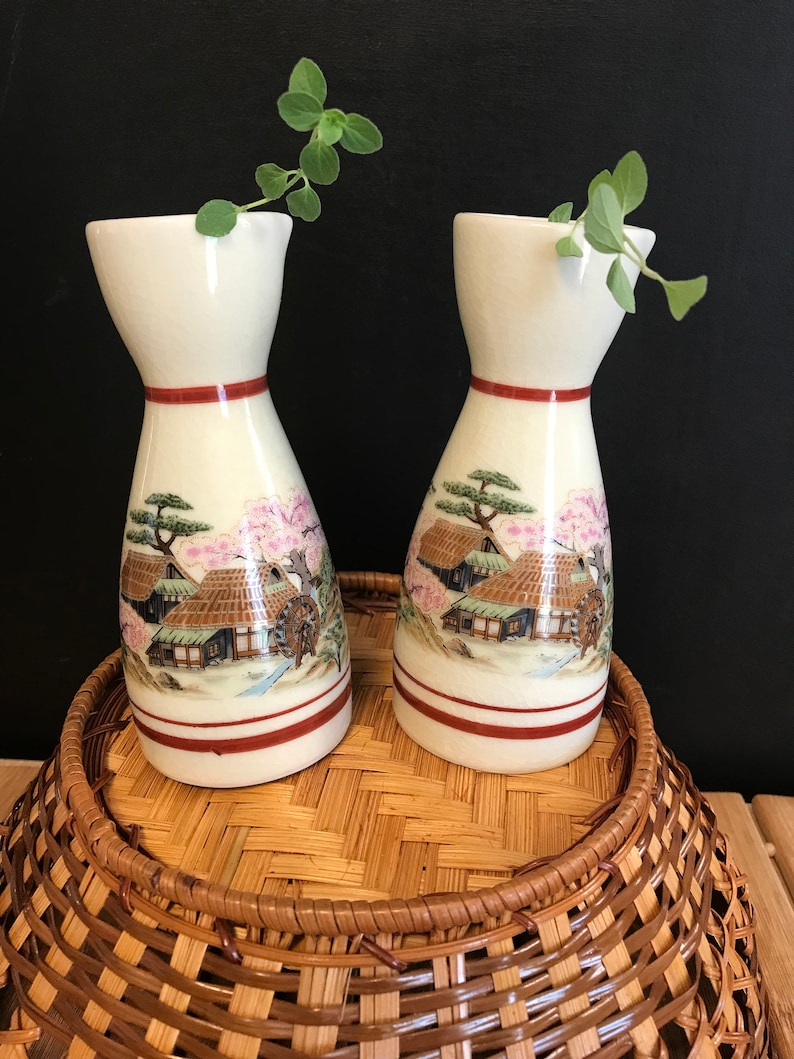 Set of 2 Vintage Painted Saki Decanters Japan Etsy