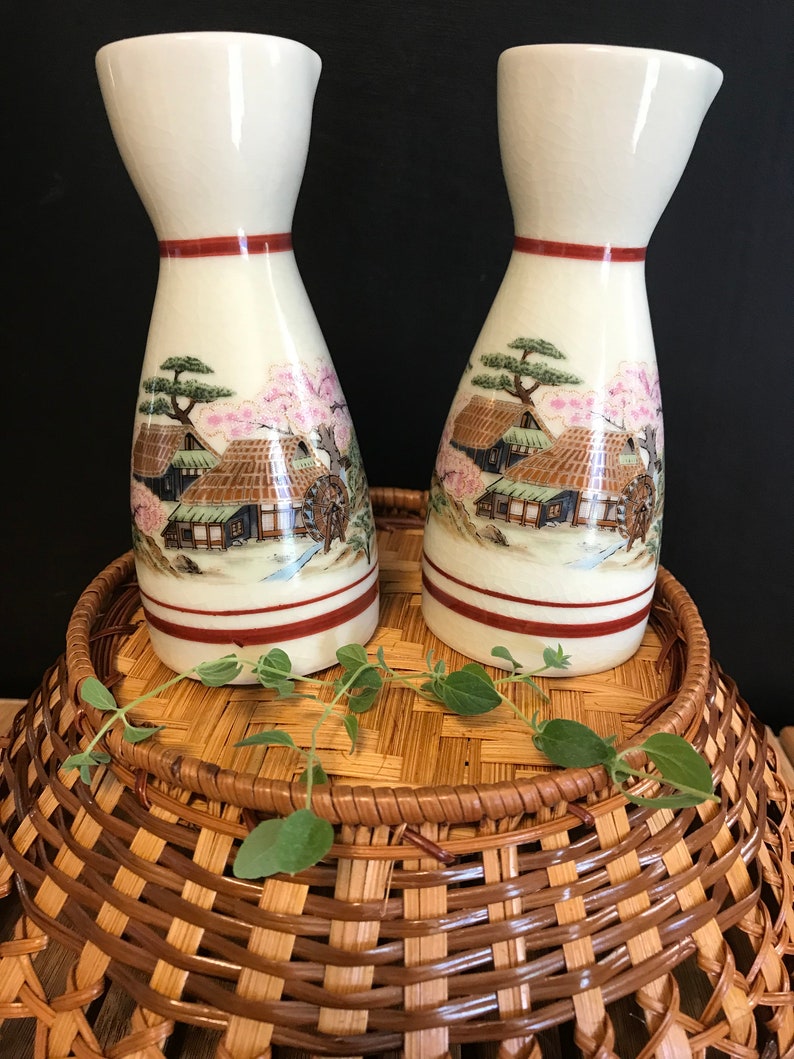 Set of 2 Vintage Painted Saki Decanters Japan Etsy