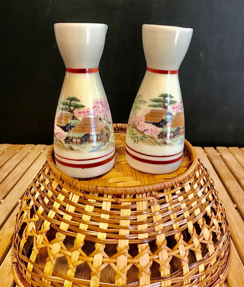 Set of 2 Vintage Painted Saki Decanters Japan Etsy