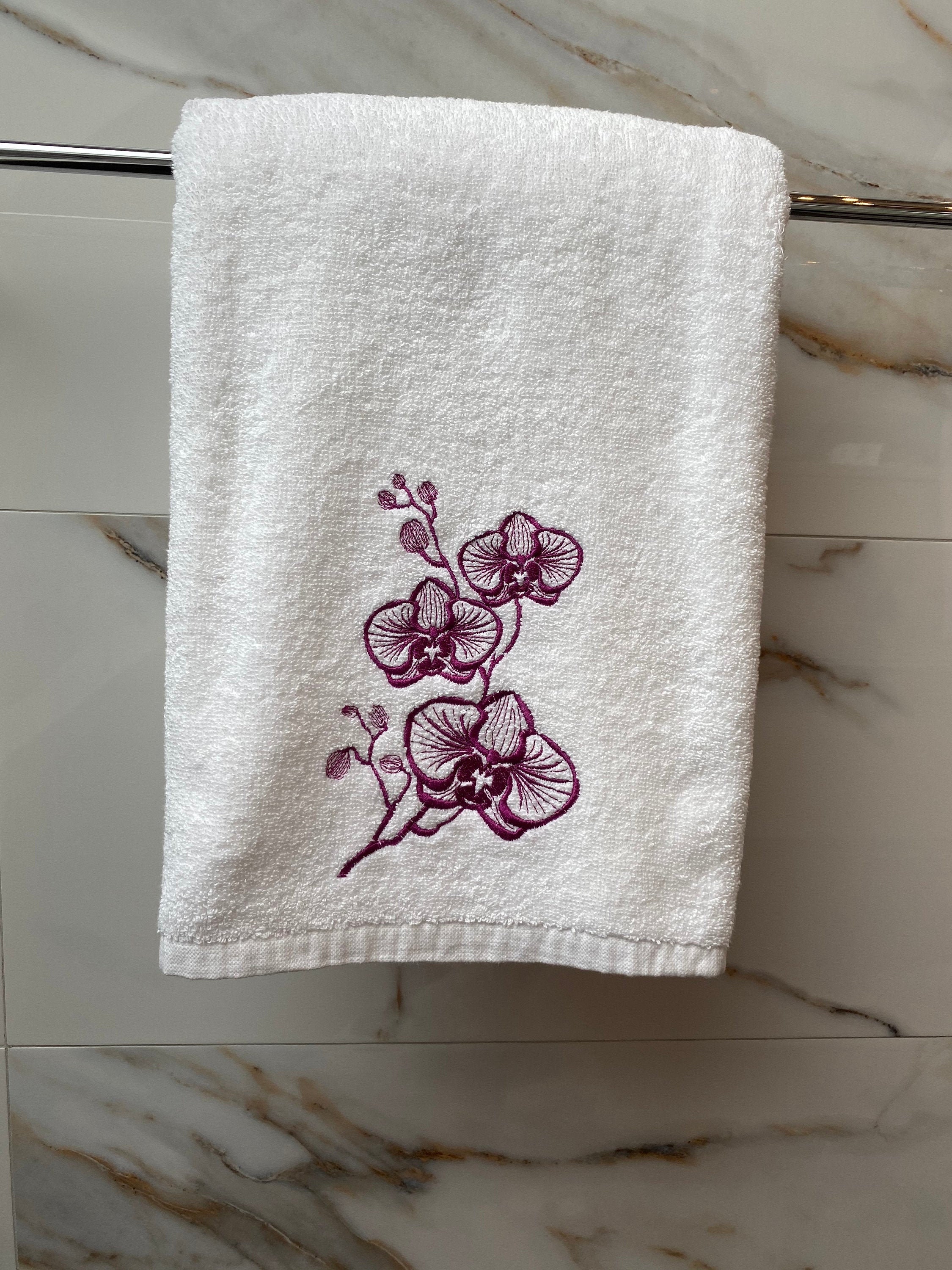 Bath Towel With Embroidered Motif Etsy UK