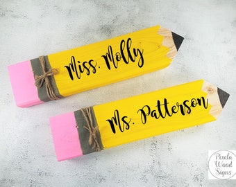 Personalized Pencil Wood Sign, Teacher Name Plaque, Personalized Teacher Gift, Handmade Customize Teacher Gift, Teacher Appreciation Gift