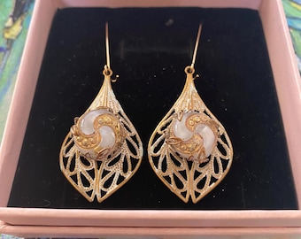 Handmade Moonglow Glass Yin Yang Dangle Earrings: Miriam Haskell Style