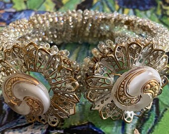 Vintage Moonglow Glass Yin Yang Button Clamper Bracelet: Miriam Haskell Findings