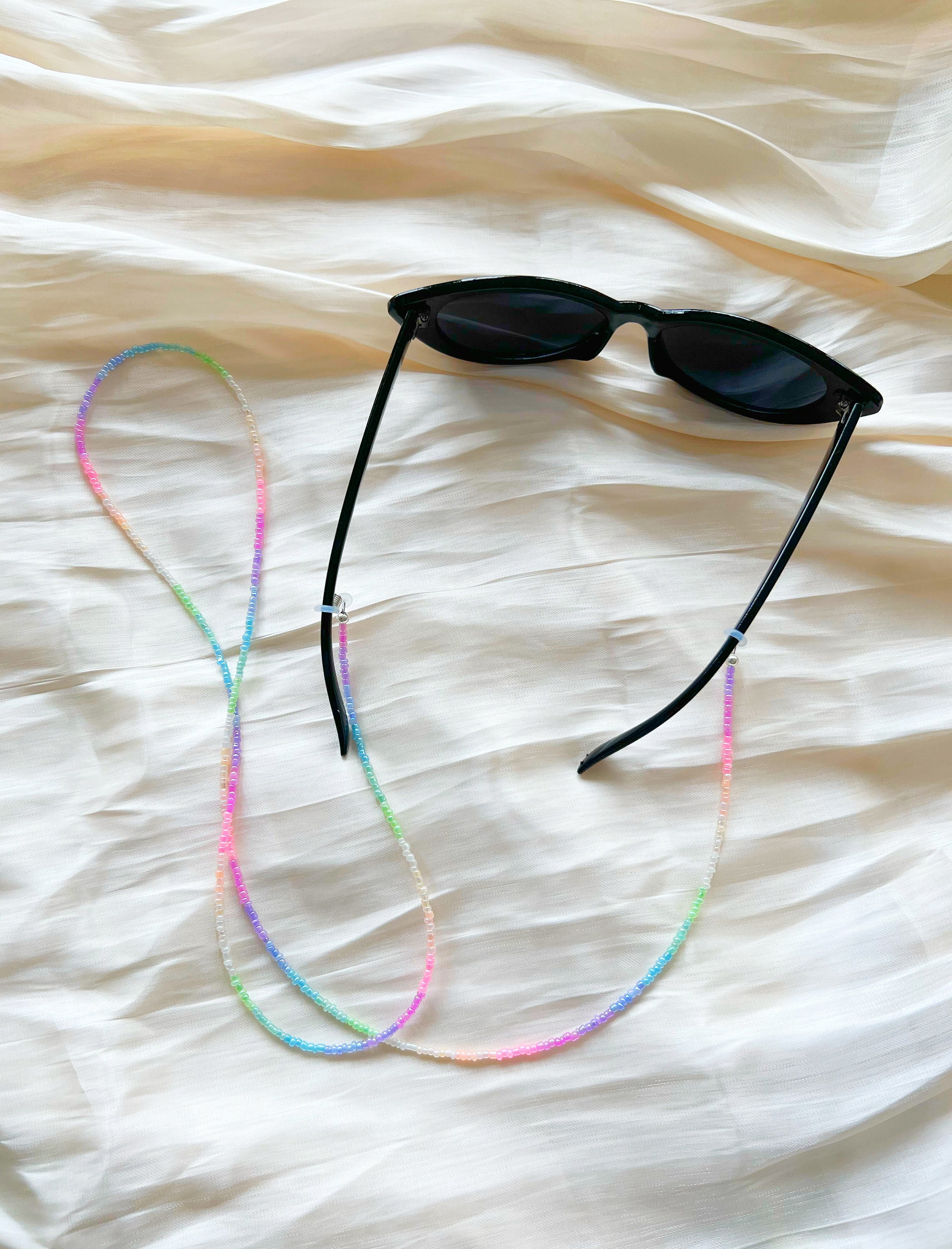 Glasses chain with pastel ombre seed beads and rubber glasses grips - custom lengths available at no extra charge