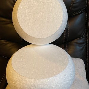 Flat Pumpkin Shape EPS Polystyrene Styrofoam Shape.
