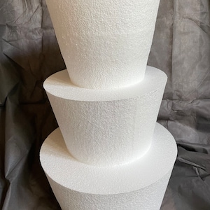 Waterfall Cake Dummies. Large.