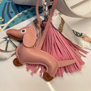 TASCHEN SET - Quaste mit Tuch + Hund - Anhänger Tasche Schmuck Mode Must have Geschenk Taschenschmuck Geschenk für sie Mitbringsel Gift