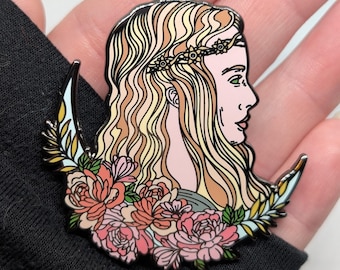 Eowyn Hard Emaille Pin
