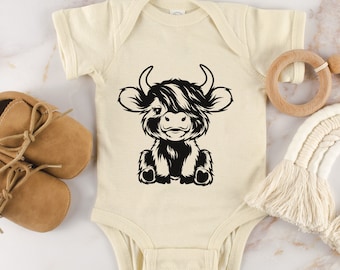 Highland Cow Baby Bodysuit For Newborn Baby Shower Gift Idea Cowboy Themed Retro Western Clothing for Youth Farm Life Shirt for Toddlers