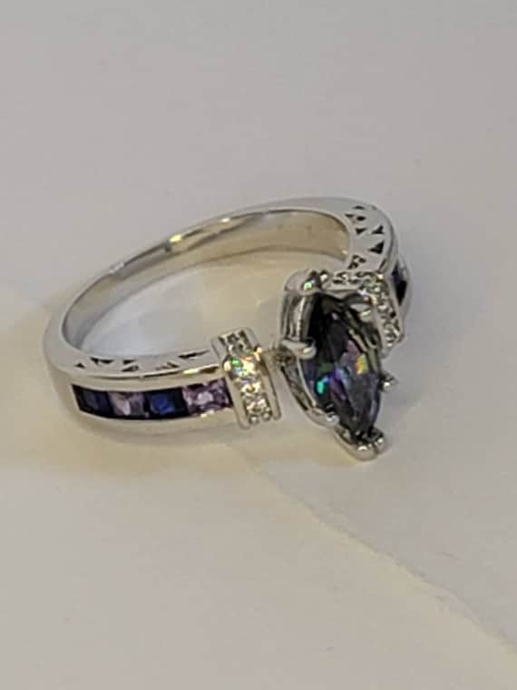 Ladies Mystic Topaz Ring in silver with Baguettes
