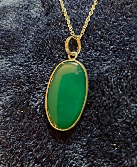 Very pretty Jade and Silver Necklace - image 1