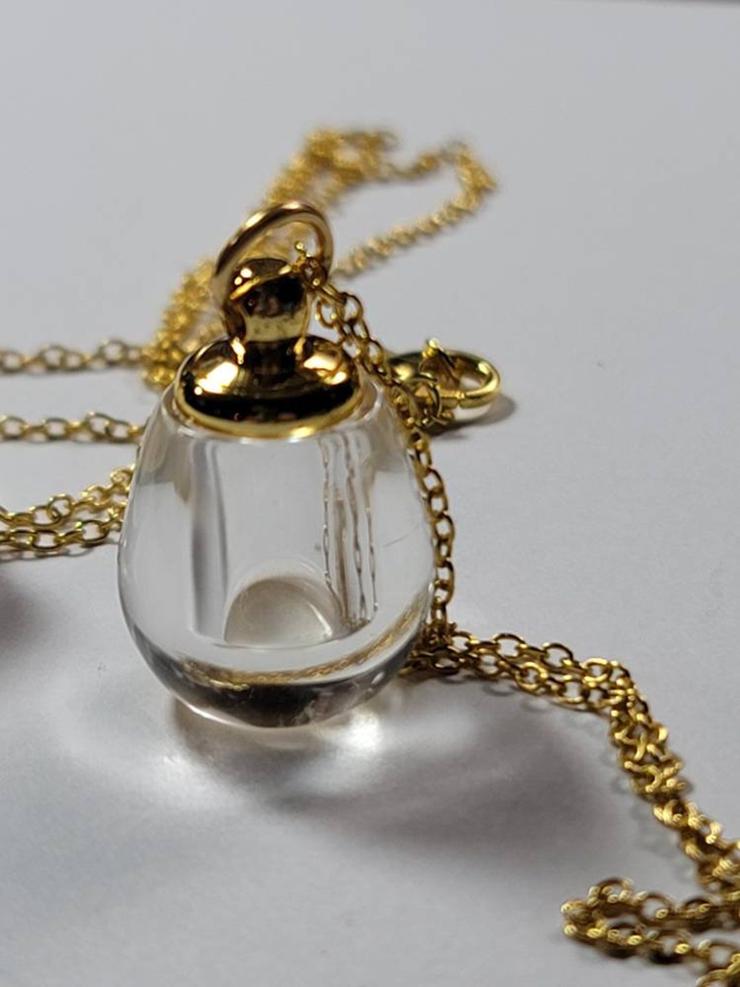 Round Glass Vial for Ashes of Loved One. on Chain. Etsy