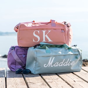 Personalized Duffle Bag for Women, Travel Bag, Overnight Bag, Weekender Bag, Bridesmaids Gifts, Bridal Shower Gift, Bachelorette Party Gifts