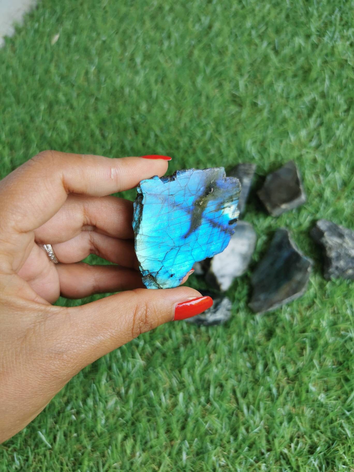 Labradorite/ Labradorite Une Face Polie /Labradorite Brute