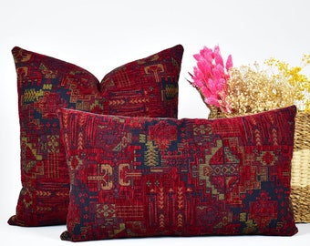 Housse de coussin kilim turc rouge de toutes tailles, oreiller kilim bohème rouge foncé, oreiller lombaire tissé bohème turc, taie d'oreiller kilim turc