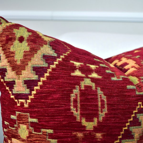 Red Moroccan Kilim Pillow Cover, Turkish Lumbar Throw Pillow, Southwestern Kilim Cushion Cover for Sofa, Rug Aztec Pillow, Kilim Euro Sham