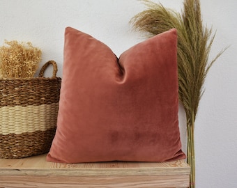 Dusty Rose Soft Velvet Pillow Cover,Solid Color Luxury Velvet Cushion,Velvet Throw Pillow for Outdoor,Bench,Sofa,Couch,Living Room,Bedroom