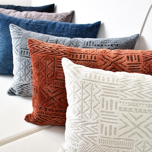 Mudcloth lumbar pillow cover, Lumbar throw pillow cover, Authentic chenille cushion cover, Handmade mudcloth pillow case, Any color and size