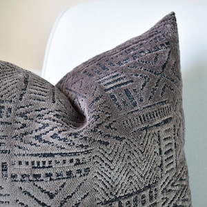 Mudcloth Woven Pillow Cover, Designer African Mudcloth Throw Pillow Cover, Luxury Decorative Pillow Cover, Any Size Any Color