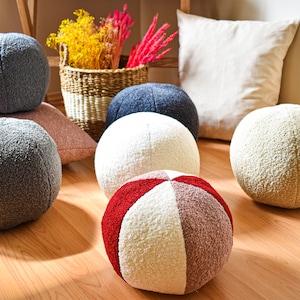 Unique Puffy Textured Boucle Ball Pillows, Housewarming Gift, Soft Sphere Ball Pillow, Round Boucle Pillow Decoration, Komfortabel Pillows