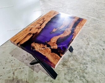 Tablero de comedor de resina epoxi River: acacia de borde natural, mesa de cocina personalizada