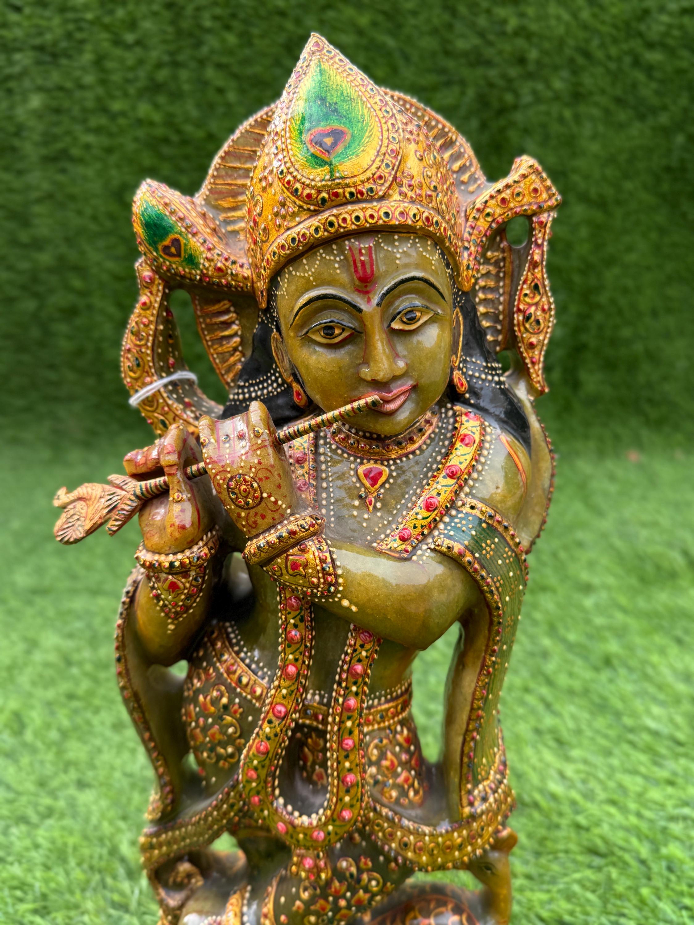 グリーンジェイドのクリシュナ像：手作りのヒンドゥー教の神、寺院の