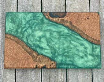 Personalized Charcuterie Board: Epoxy Resin Serving Tray, Acacia Wood