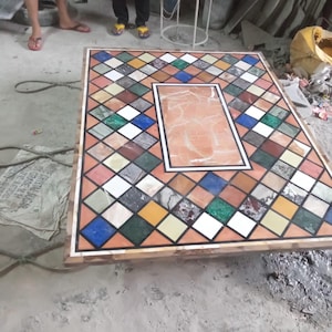 Handmade Pietra Dura Table Top: Geometric Stone Inlay, Classic Decor