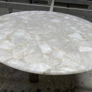 Handmade Natural White Quartz Round Table: Coffee, Sofa, Center Table