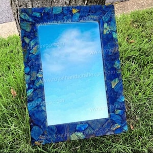 Espejo rectangular de estilo bohemio hecho a mano con piedra preciosa de labradorita azul.