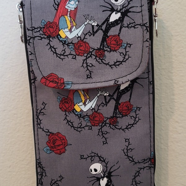 Tim Burton-themed Zip N Go versatile multi-way crossbody/shoulder/waist bag or wristlet