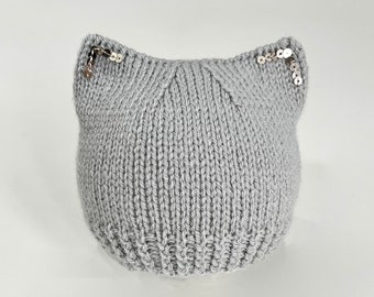Knitting Silver Kitten Hat Pattern 0-3m, Newborn Baby Winter Hat, Small Knitting Project, Cat ears  Baby Hat
